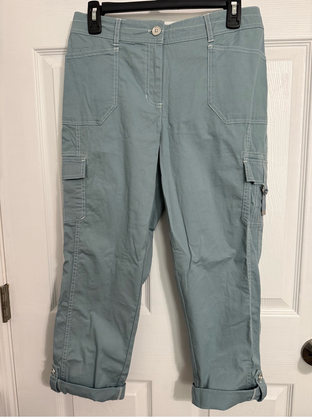 Cato Seafoam Green Women’s Cargo Capris